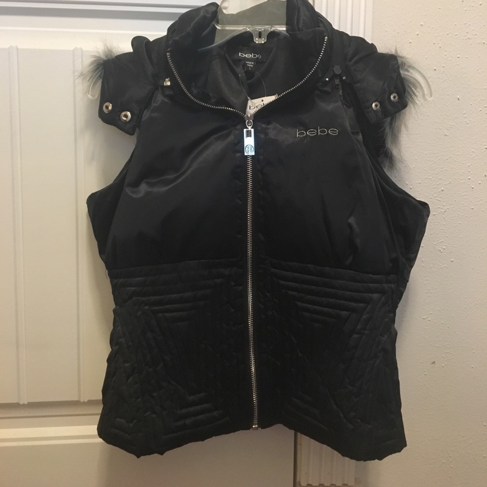 NWT- Bebe~ Blk Plush Vest w faux fur trimmed hood